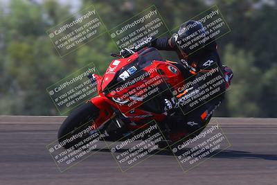 media/Sep-20-2025-TrackDaz (Sat) [[27f0cde673]]/B Group/1120am (Turn 2)/